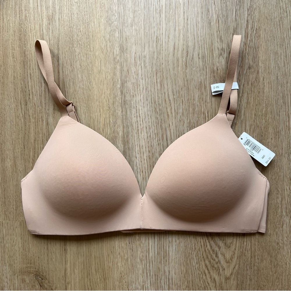 NWT GAP Nude Bra with Adjustable Straps